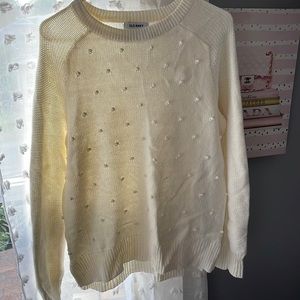 Women’s cream sweater
